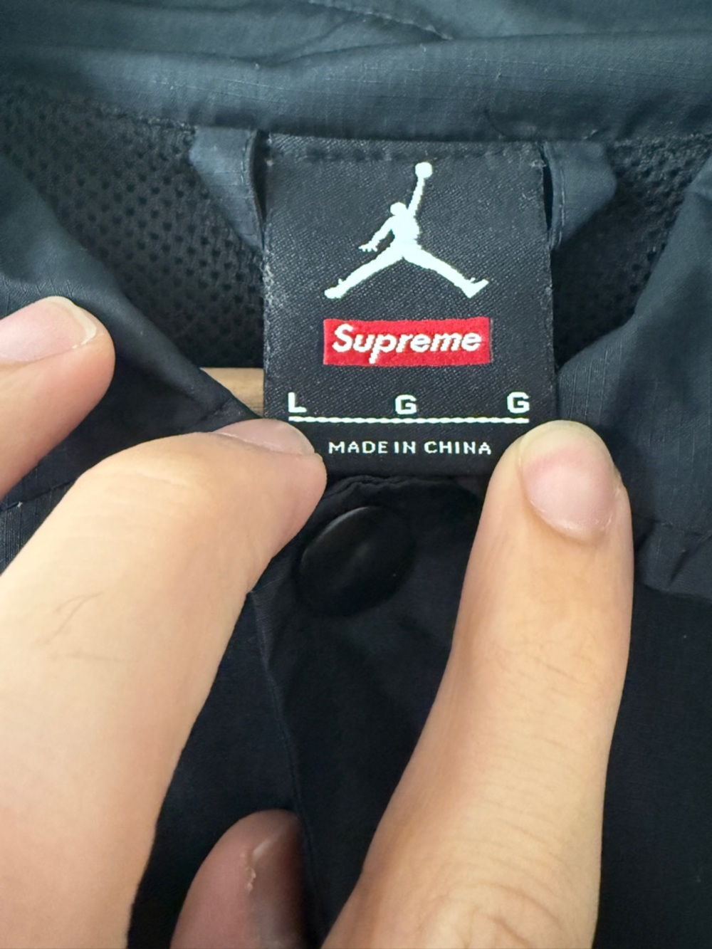 Supreme x Jordan Brand Coach’s Jacket, Size L - Picture 4 of 9